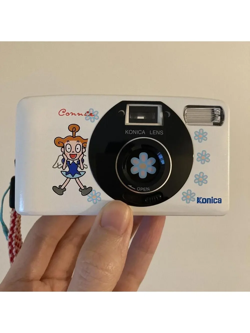 Konica Connie Anime Manga Film Toy Camera Novelty Gift